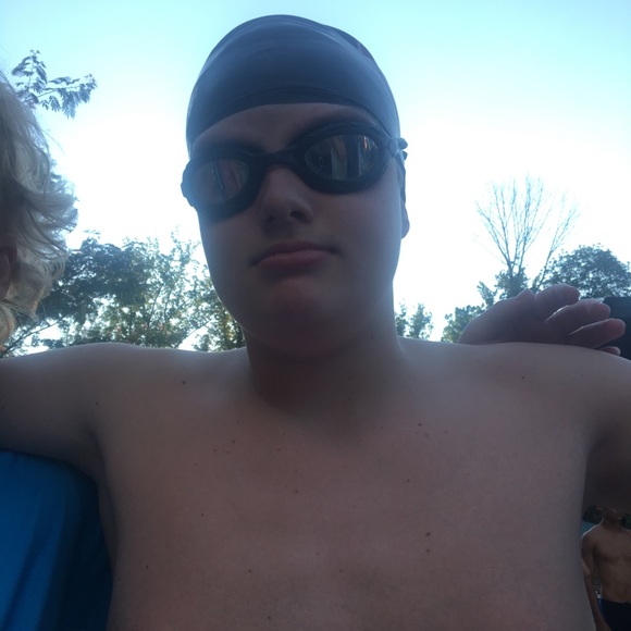 Meet your Posher, Ty - Picture 1 of 1